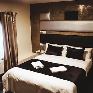 3* Hotel Onyx Expo